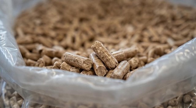 Elígenos para comprar pellets de madera en Pontecaldelas - Imagen 2